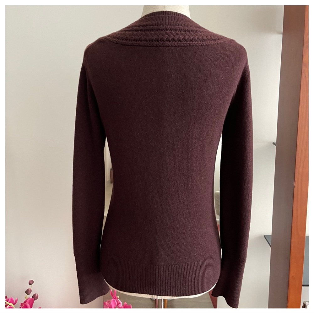 Burberry Cable Knit York Cashmere Sweater - Picture 10 of 11